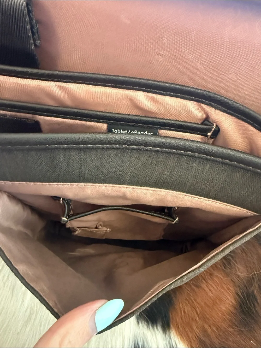solo Brown Leather Messenger Bag with Adjustable Strap